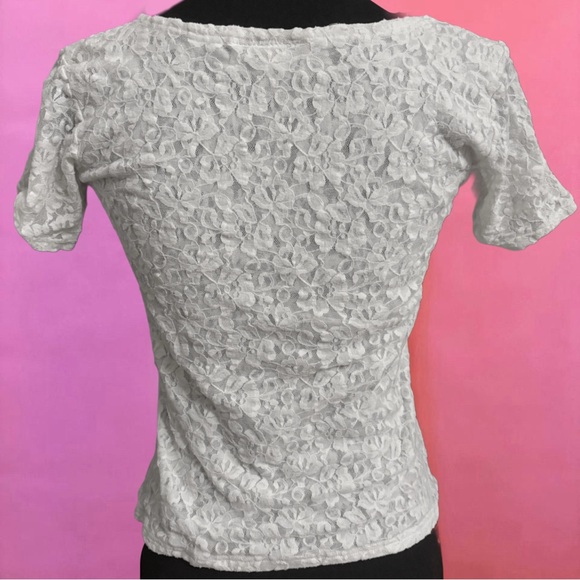 Vintage Kleid’s White Lacy / Floral Lace Baby Tee Shirt Top - Size XS - S - Picture 8 of 13